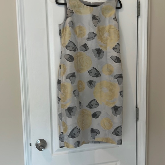 NBW—Excellent Condition - Picture 1 of 4